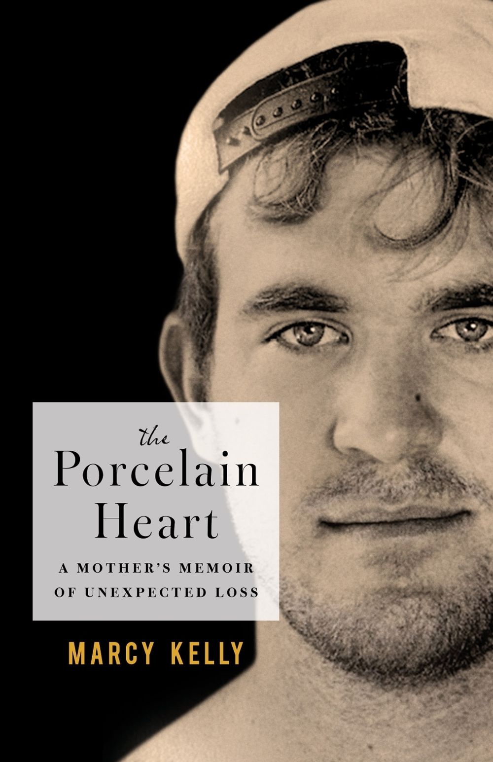 The Porcelain Heart by Marcy Kelly - ISBN: 9798896361862