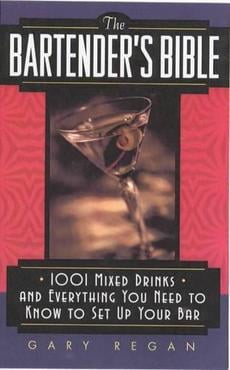 The Joy of Mixology, Revised and Updated Edition: The Consummate Guide to  the Bartender's Craft: Regan, Gary: 9780451499028: : Books