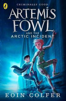 Fowl Twins, The-A Fowl Twins Novel, Book 1 (Artemis Fowl): Colfer, Eoin:  9781368052566: : Books