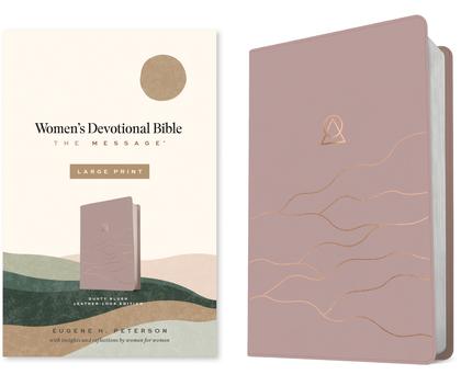 The Message Women's Devotional Bible Large Print (Leather-Look, Dusty Blush) by Eugene H. Peterson - ISBN: 9798898020941